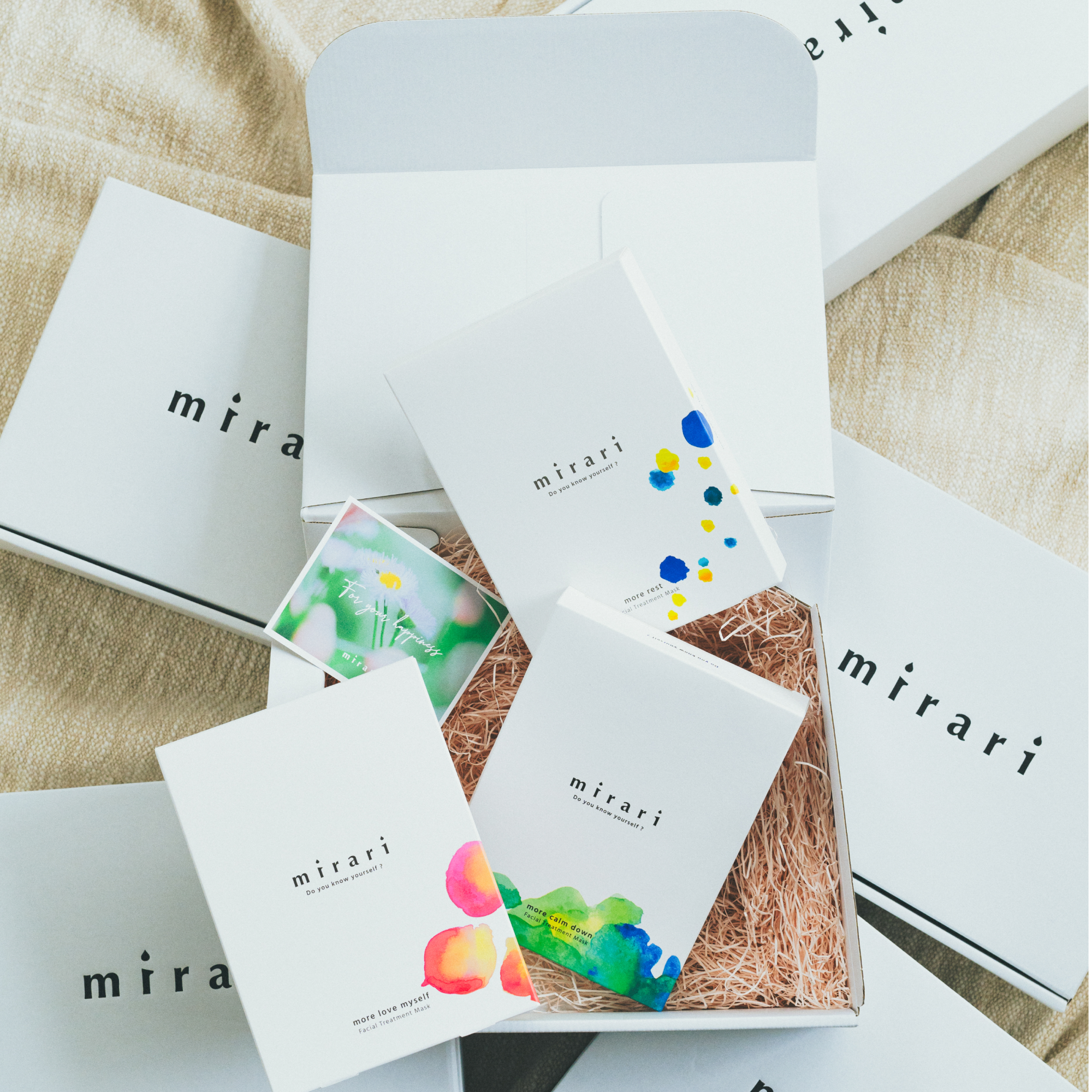 直筆サイン入り】GARNiDELiA マスクケースセット 美依礼芽 MARiA 2025 直筆サイン入り】GARNiDELiA マスクケースセット 美依礼芽 MARiA 2025